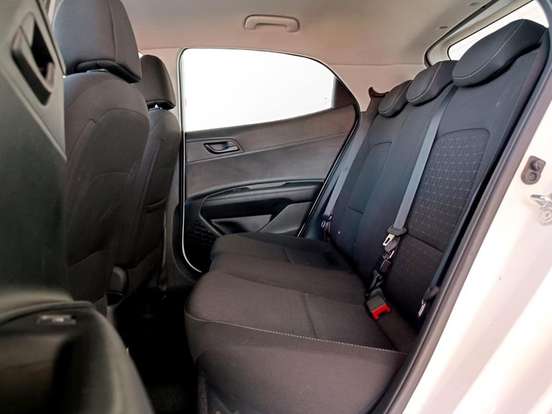 HYUNDAI-HB20-2024