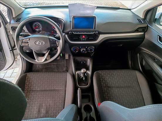 HYUNDAI-HB20-2024