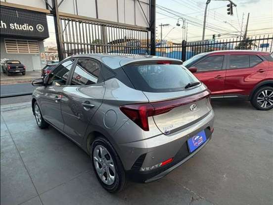 HYUNDAI-HB20-1.0 12V FLEX COMFORT PLUS MANUAL HYUNDAI-HB20-2023