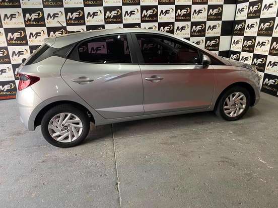 HYUNDAI-HB20-2021