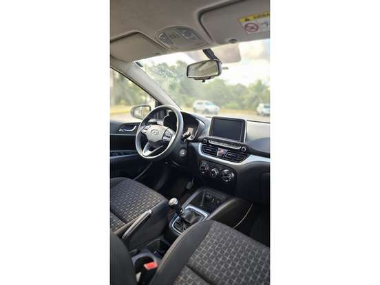 HYUNDAI-HB20-2022