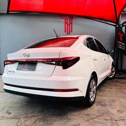 HYUNDAI-HB20-2024