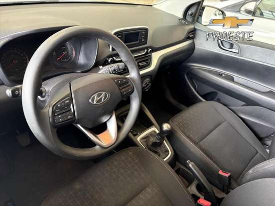 HYUNDAI-HB20-2023