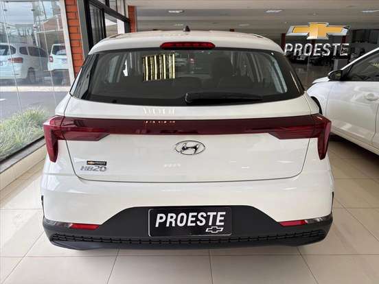 HYUNDAI-HB20-2023