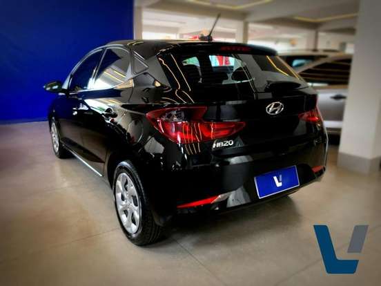 HYUNDAI-HB20-2022