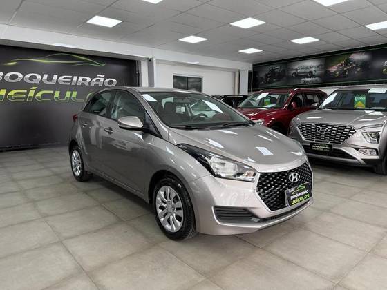 HYUNDAI HB20 1.0 COMFORT 12V FLEX 4P MANUAL