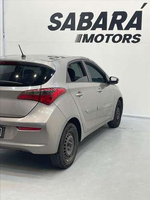 HYUNDAI-HB20-2016