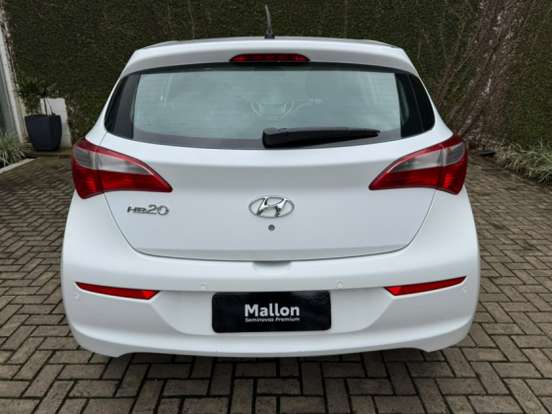 HYUNDAI-HB20-2017