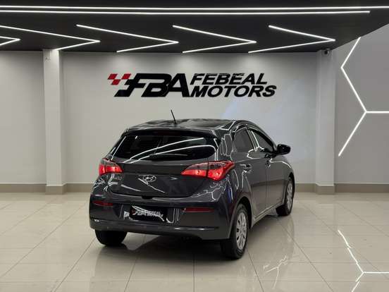 HYUNDAI-HB20-2017