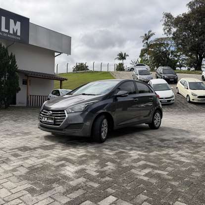 HYUNDAI-HB20-2016