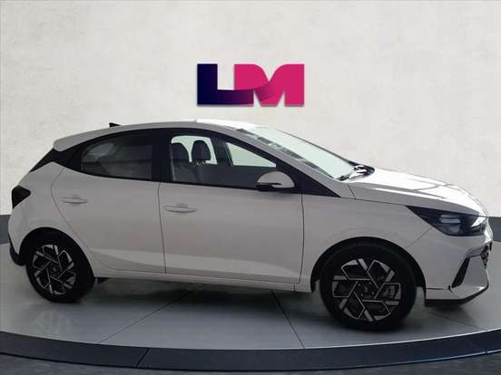 HYUNDAI-HB20-2023