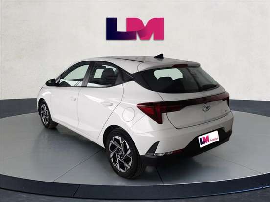 HYUNDAI-HB20-2023