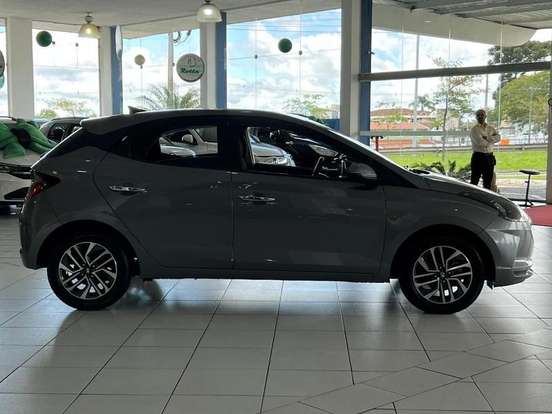 HYUNDAI-HB20-2022
