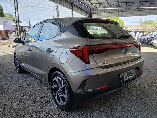 HYUNDAI-HB20-2023