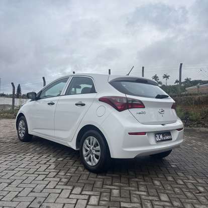 HYUNDAI-HB20-2019