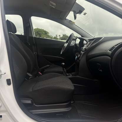 HYUNDAI-HB20-2019