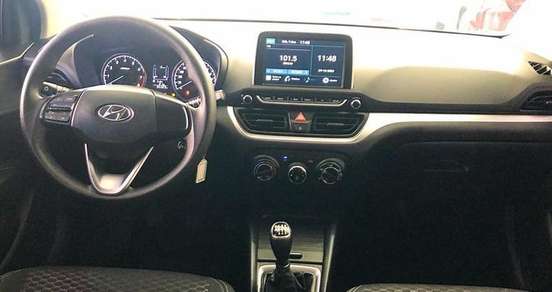 HYUNDAI-HB20-2020