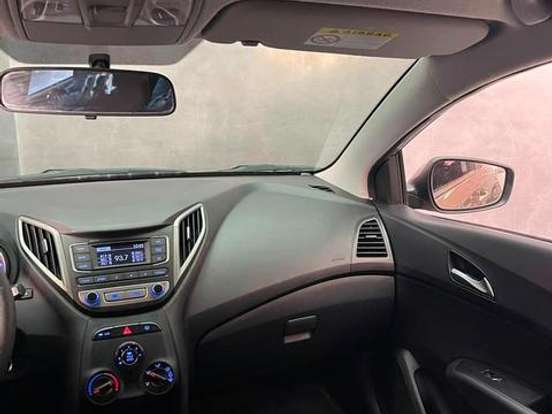HYUNDAI-HB20-1.6 COMFORT PLUS 16V FLEX 4P AUTOMÁTICO HYUNDAI-HB20-2016