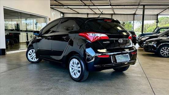 HYUNDAI-HB20-2017