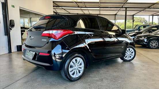 HYUNDAI-HB20-2017