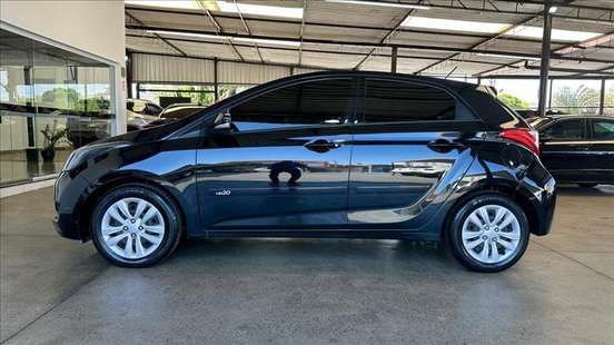 HYUNDAI-HB20-2017
