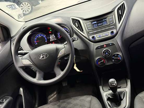 HYUNDAI-HB20-1.6 COMFORT PLUS 16V FLEX 4P MANUAL HYUNDAI-HB20-2018