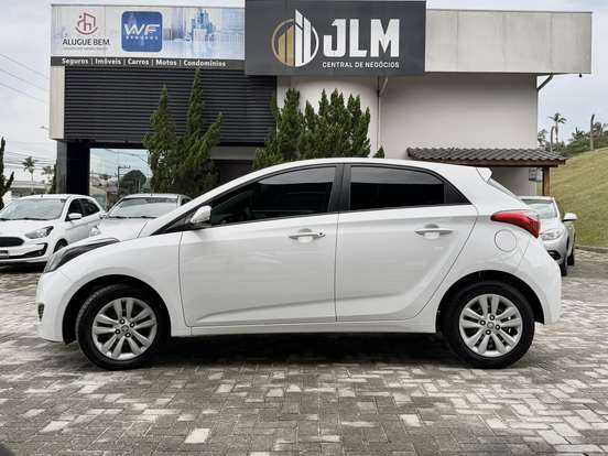 HYUNDAI-HB20-1.6 COMFORT STYLE 16V FLEX 4P MANUAL HYUNDAI-HB20-2016