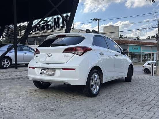 HYUNDAI-HB20-1.6 PREMIUM 16V FLEX 4P AUTOMÁTICO HYUNDAI-HB20-2016