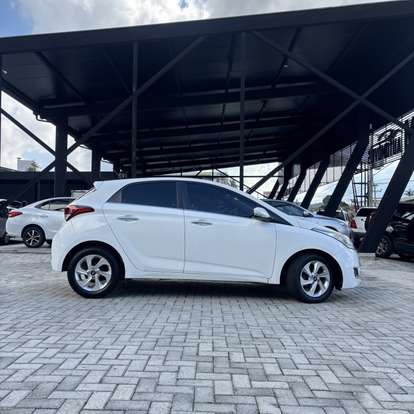 HYUNDAI-HB20-2016