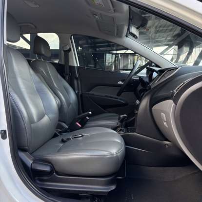HYUNDAI-HB20-1.6 PREMIUM 16V FLEX 4P AUTOMÁTICO HYUNDAI-HB20-2016