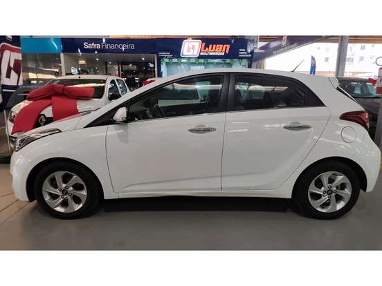 HYUNDAI-HB20-2015