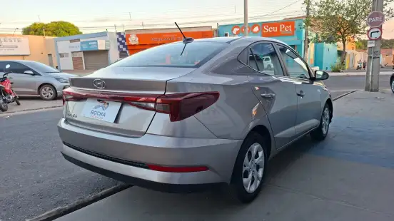 HYUNDAI-HB20S-2025