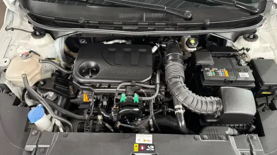 HYUNDAI-HB20S-2024