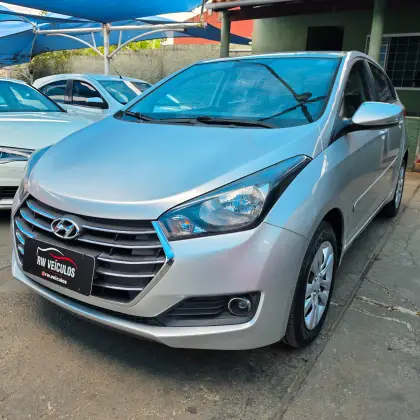HYUNDAI HB20S 1.6 COMFORT PLUS 16V FLEX 4P AUTOMÁTICO