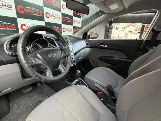HYUNDAI-HB20S-1.6 COMFORT PLUS 16V FLEX 4P AUTOMÁTICO HYUNDAI-HB20S-2015