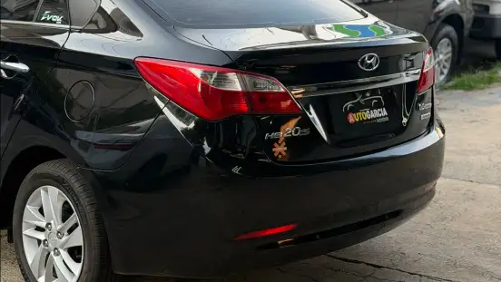 HYUNDAI-HB20S-2015