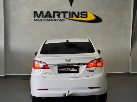 HYUNDAI-HB20S-1.6 PREMIUM 16V FLEX 4P AUTOMÁTICO HYUNDAI-HB20S-2015