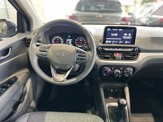 HYUNDAI-HB20S-2025