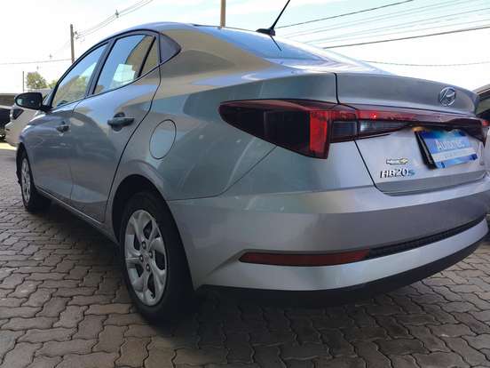 HYUNDAI-HB20S-2024