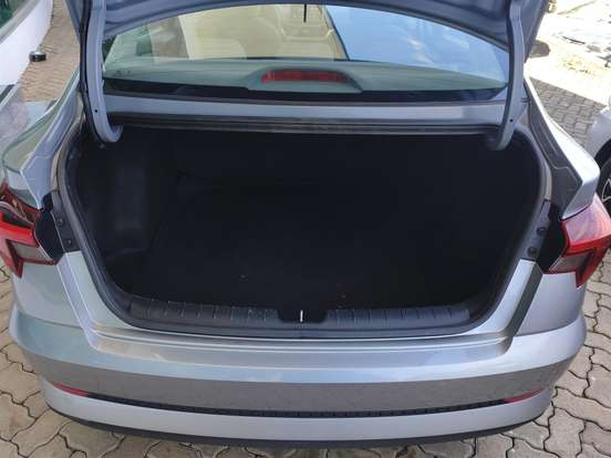 HYUNDAI-HB20S-1.0 12V FLEX COMFORT PLUS MANUAL HYUNDAI-HB20S-2024