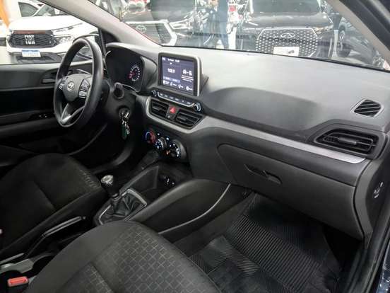 HYUNDAI-HB20S-2024