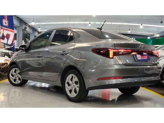 HYUNDAI-HB20S-2023