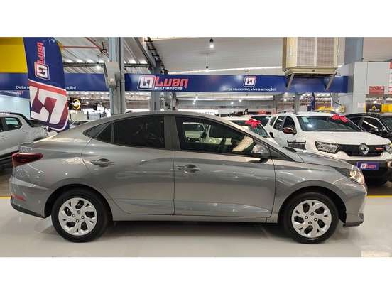 HYUNDAI-HB20S-2023
