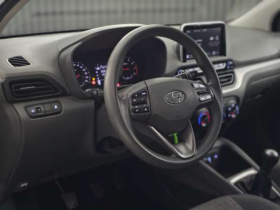 HYUNDAI-HB20S-1.0 12V FLEX COMFORT PLUS MANUAL HYUNDAI-HB20S-2024