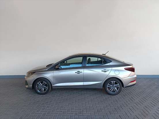 HYUNDAI-HB20S-2024