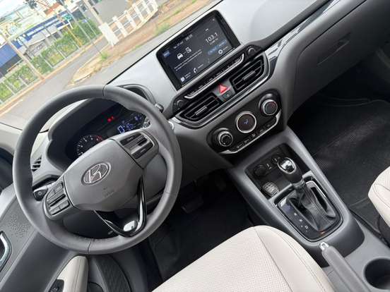 HYUNDAI-HB20S-1.0 TGDI FLEX DIAMOND AUTOMÁTICO HYUNDAI-HB20S-2021