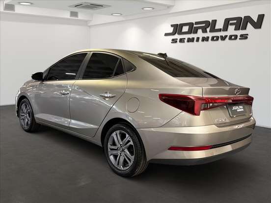 HYUNDAI-HB20S-2025