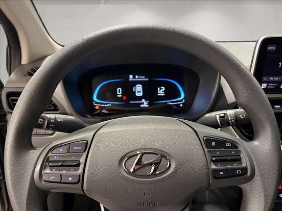 HYUNDAI-HB20S-2025
