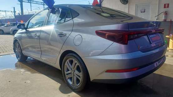HYUNDAI-HB20S-2025