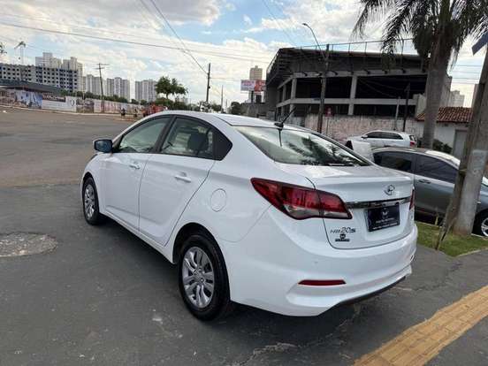 HYUNDAI-HB20S-1.6 COMFORT PLUS 16V FLEX 4P MANUAL HYUNDAI-HB20S-2019
